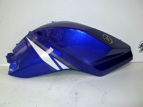 Demi réservoir droit YAMAHA 125 YZFR année:2008 type:5D7-F4139