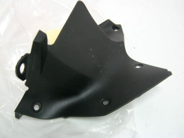 Intérieur carénage droit KAWASAKI Z 650 an 2020 réf 49134-0011