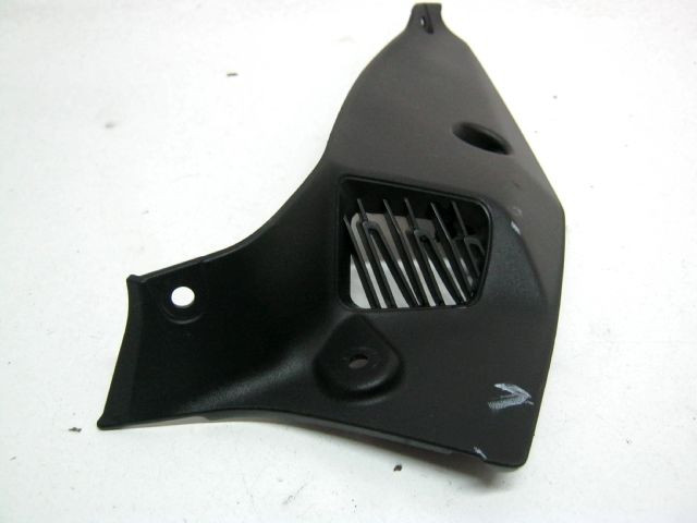 Intérieur carénage KAWASAKI Z 900 an 2020 réf 14093-0919 