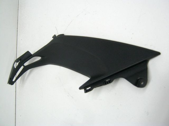Intérieur de carénage KAWASAKI Z 800 an 2015 réf 14092-1091 