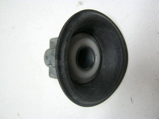 Membranne , diaphragme , boisseau carburateur KAWASAKI ZR7 an 2001 ref 43028-1080