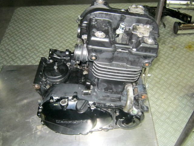 Moteur , cylindre , vilebrequin , bielle , boite à vitesses KAWASAKI 500 GPZ an 1995 type EX500D 