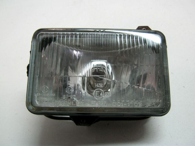 Optique de phare SUZUKI 600 DR DJEBEL an 1990 type SN41A réf 35100-14C00-999 , 35100-14C30-999  