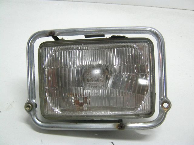 Optique de phare YAMAHA 900 XJ type 31A an 1984