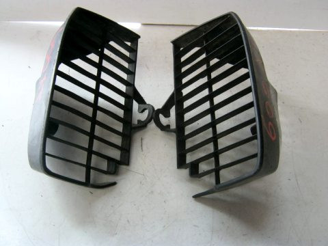 Ouies de radiateur,entrée d'air YAMAHA 600 XT année:1989 type:43F