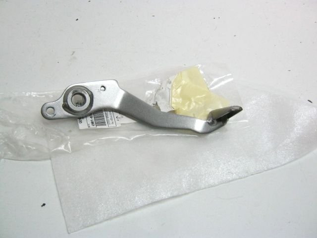 Pédale de frein arrière KAWASAKI Z 650 an 2020 réf 43001-0748 