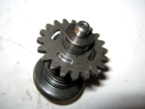 Pignon,excentrique de valve d'échappement YAMAHA 125 YZ année:1982 type:5X4 réf:5X4-11921-02,5X4-11953-01 