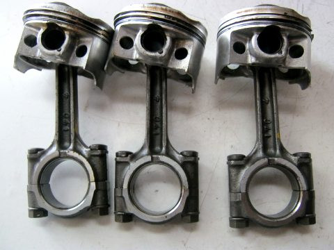 Piston,segment,bielle SUZUKI 750 GSXR année:1988 type:GR77A