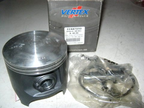 Piston VERTEX pour HONDA 500 CR an:1984 à 2001 réf:22447050,9123D050