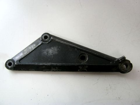 Platine repose pied gauche KAWASAKI  750 GPZX TURBO année:1985 type:ZX750E