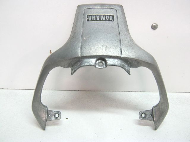 Poignée passager, support arrière  YAMAHA 600 XJ an 1984 à 1991 type 33M réf 3KM216450000 