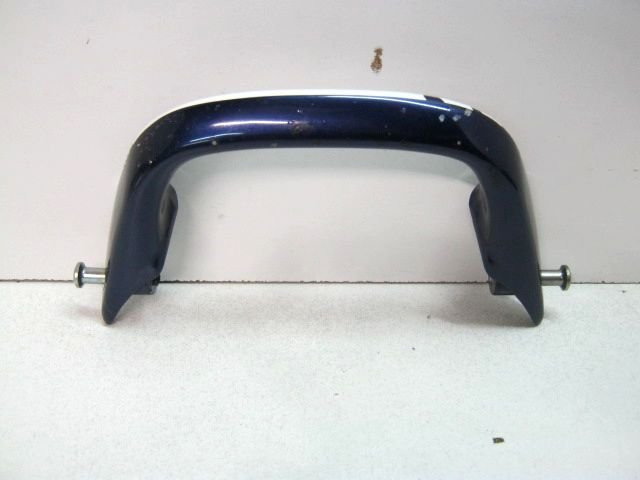 Poignée passager SUZUKI 1400 GSX an 2002 à 2007 réf 46211-32F10 