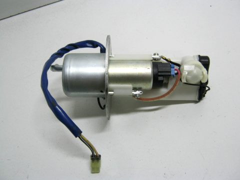 Pompe à essence KAWASAKI Z 750 , 1000 an 2007 à 2011 réf 49040-0048 