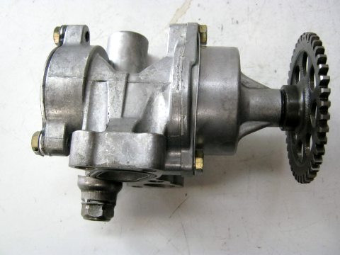 Filtre à Huile P2R Pour Suzuki GSX-R 750 (1988-2010) - Équivalent HF138 - Longueur 65mm, Diam. 68mm