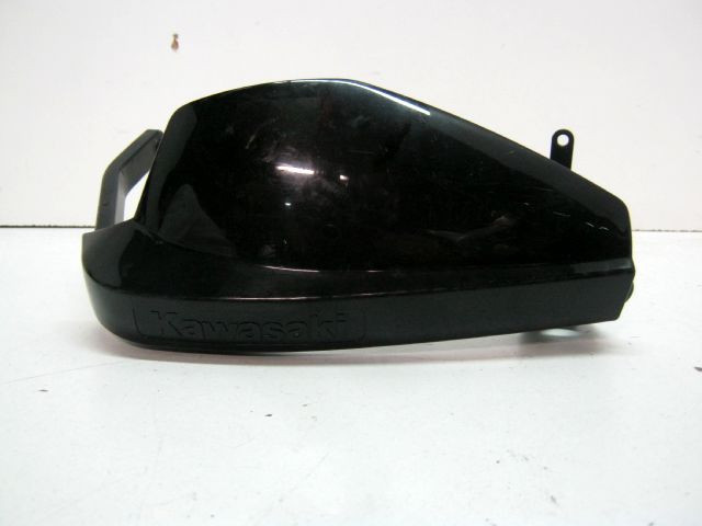 Protège main droit KAWASAKI 650 VERSYS an 2011 à 2014  réf 58.133.001R 