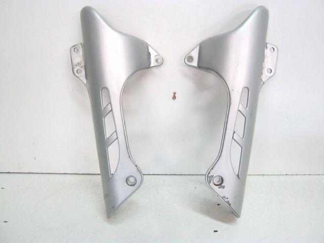 Protection fourche droit et gauche CAGIVA 125 SUPERCITY an 1999 type N2 réf 800072414, 800072415 