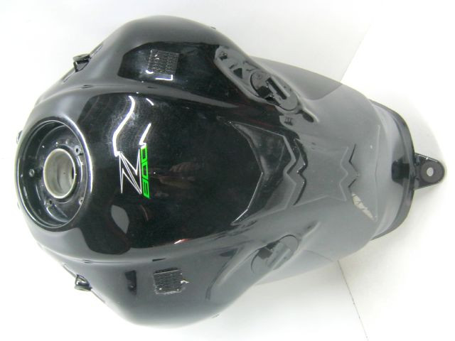 Réservoir essence KAWASAKI Z 800 an 2015 réf 51089-5179-660