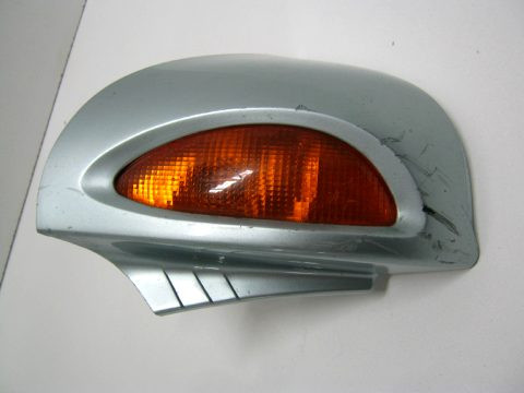 Clignotant ,support de clignotant gauche BMW R 1100 RT an:1995 réf:046221