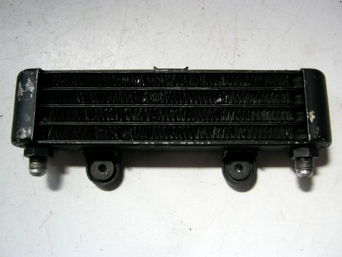 Radiateur d'huile KAWASAKI 750 GPZX année:1985 type:ZX750A1