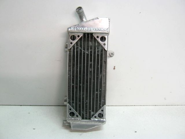 Radiateur refroidissement moto MISHIMOTO série 13740245 