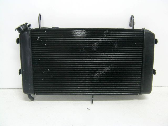 Radiateur SUZUKI 750 GSX-S an 2018 réf 17710-13K00