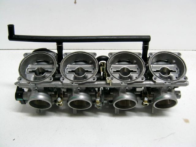 Rampe carburateur KAWASAKI ZX-9R , 900 ZXR an 2002 type ZX900EF21A1 réf 15003- 1664 