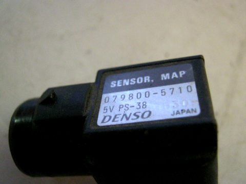 Relais électrique,sensor HONDA 600 CBR FS année:2001 type:LJH1AL401031 réf:079800-5710