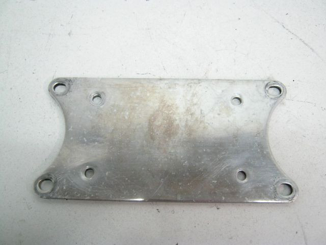 Renfort, support garde boue avant SUZUKI 750 GSXF an 1990, Type GR78A réf 53114-01D00-000 
