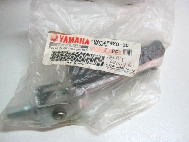 Repose pied avant droit YAMAHA 850 TDM an 1998 réf 1UA-27420-00 