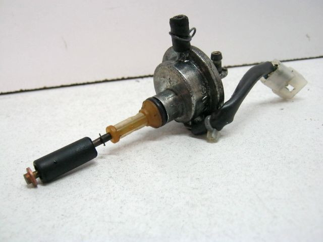 Robinet, jauge à essence PEUGEOT 50 FURIOUS TKR BLASTER type VGAL1ACFA 