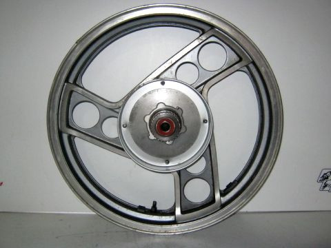 Roue arriére YAMAHA 750 XJ année:1984 type:41Y