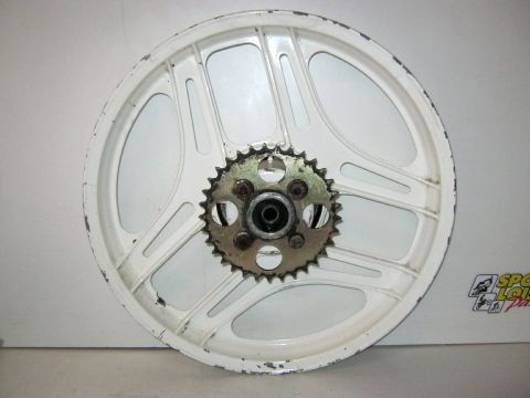 Roue arriére HONDA 125 NSR année:1993 type:JC20