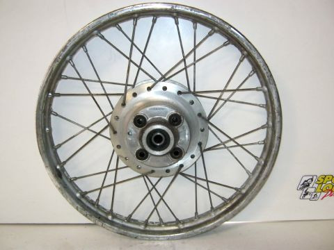 Roue arriére rayon HONDA CB 350 FOUR,CBF an:1974