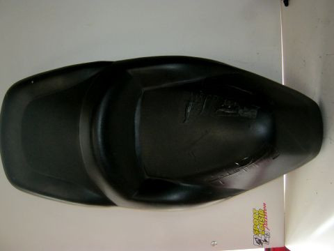 Selle YAMAHA 300 VERSITY / MBK KILIBRE année:2003 type:5SE-F4730-00