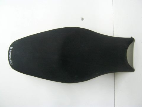 Selle KAWASAKI ER6 an 2006 ref 53066-0136 