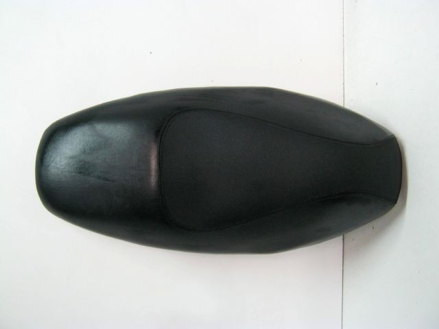 Selle PEUGEOT 50 V-CLIC an 2009 type GY50