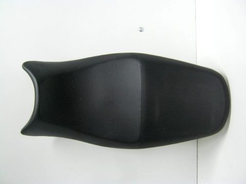 Selle SUZUKI 600 , 1200 BANDIT année : 2004 type: 31F