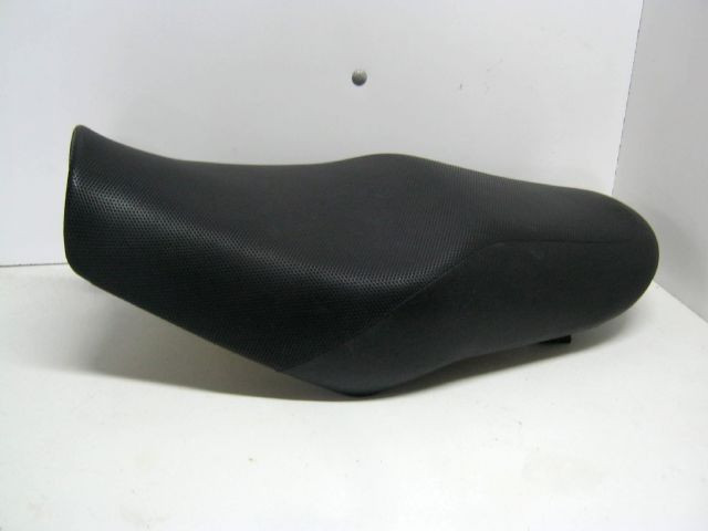Selle SUZUKI 750 GSX INAZUMA an 1999 type JS1AE111100 