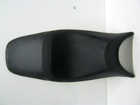 Selle YAMAHA FZ6 S2 année:2010 réf:4S8-24730-00 