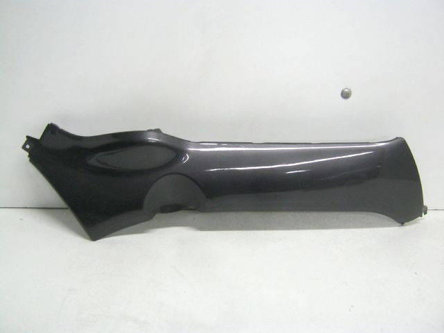 Spoiler , bas de carénage droit PIAGGIO 125 , 250 X8 XEVO rèf 620246 