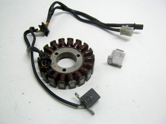 Stator alternateur , capteur allumage KAWASAKI 500 GPZ an 1995 type EX500D ref 21003-1123 