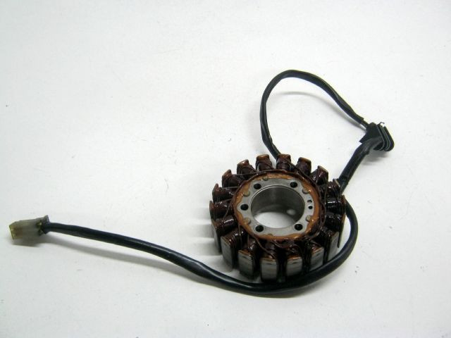 Stator alternateur HONDA 900 CBR an 1996 type SC33B réf 31120-MAS-004