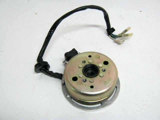 Stator capteur allumage, volant magnétique KEEWAY 50 HURRICANE 2T an 2010 