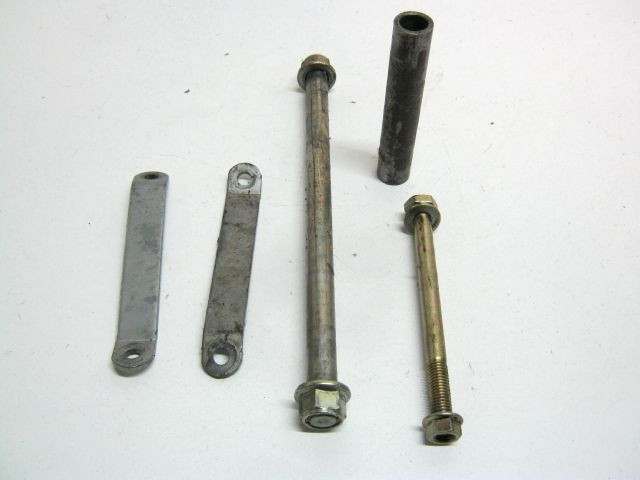 Support axe moteur FANTIC 125 CABALLERO an 1998 type ZEUFG4450 