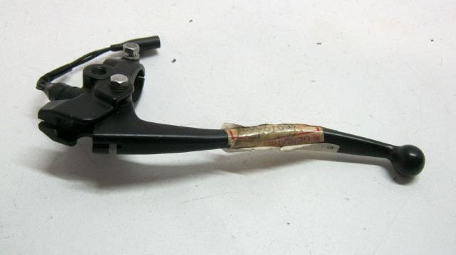 Support levier embrayage KAWASAKI Z 550, KZ550, KZ1000 an 1983 réf 46076-1026 