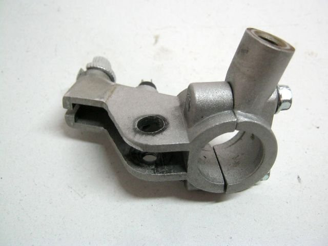 Support levier embrayage RIEJU 125 CENTURY an 2019 réf 0/000.830.4000 