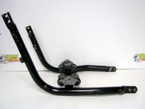 Berceau,support moteur KAWASAKI 1100 ZZR année:1994 type:ZXT10D 