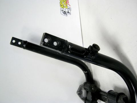 Berceau,support moteur KAWASAKI 1100 ZZR année:1994 type:ZXT10D 