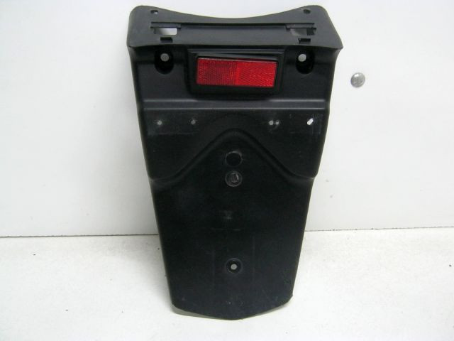 Support plaque , garde boue arrière  HONDA ST 1300 PAN EUROPEAN an 2002 type SC5112 réf 80100-MCS-G00 
