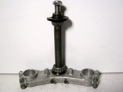 T de fourche inférieur KAWASAKI réf:4N
